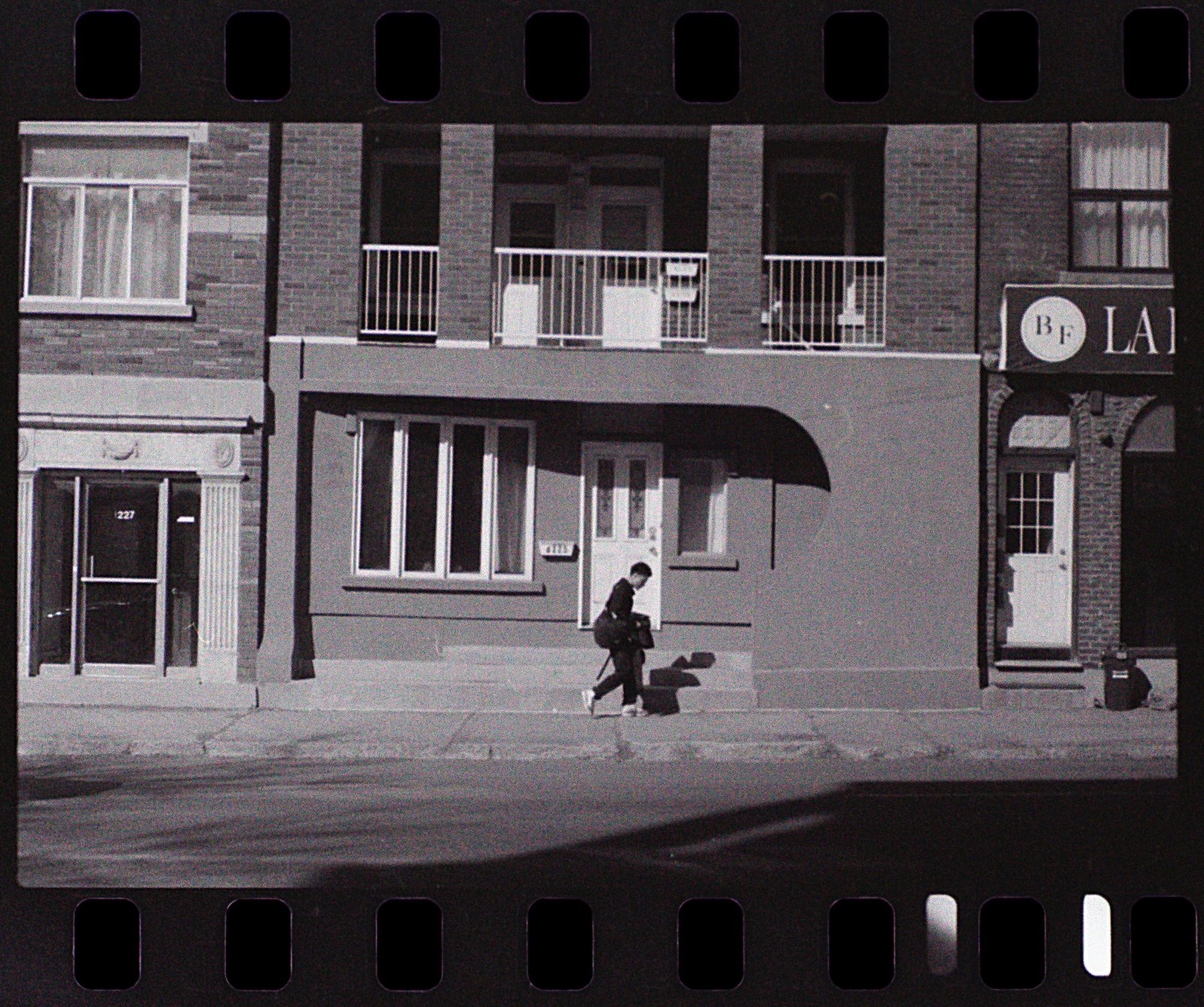 People Watching, photograph 6 of 22