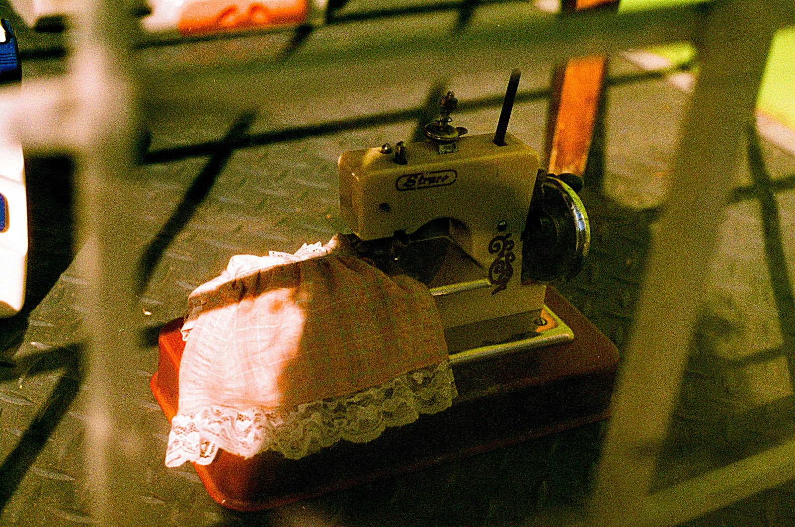 Retro, photograph 6 of 7